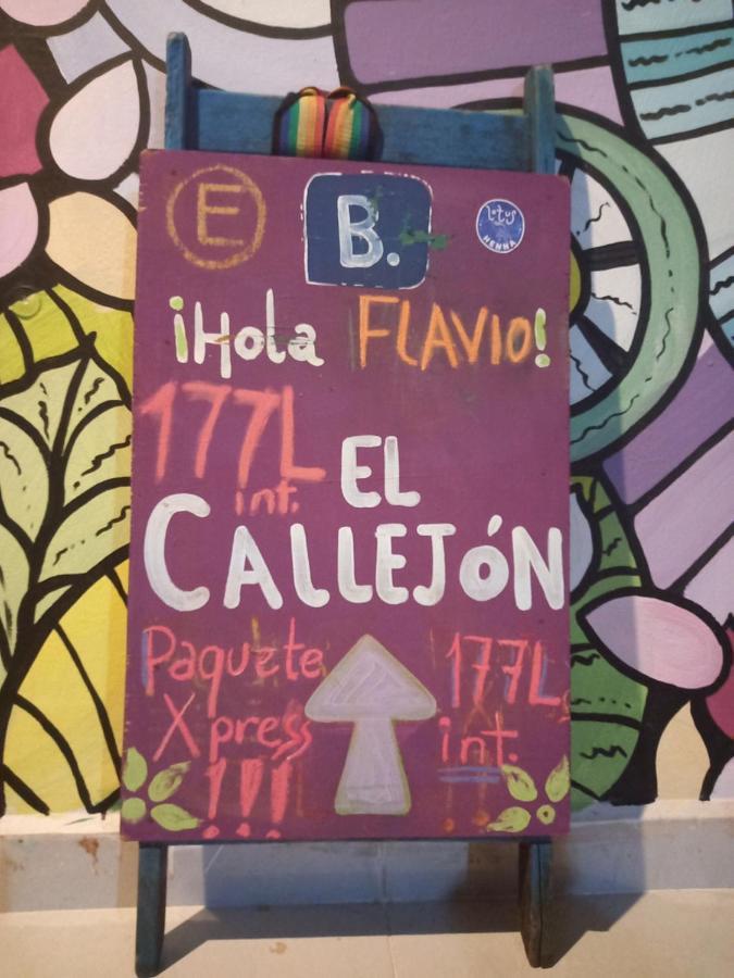El Callejon Βαγιαδολίδ Εξωτερικό φωτογραφία